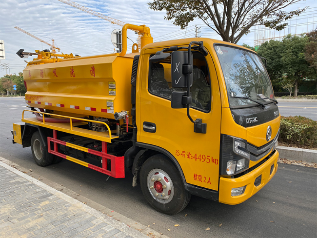 大理清洗吸污车